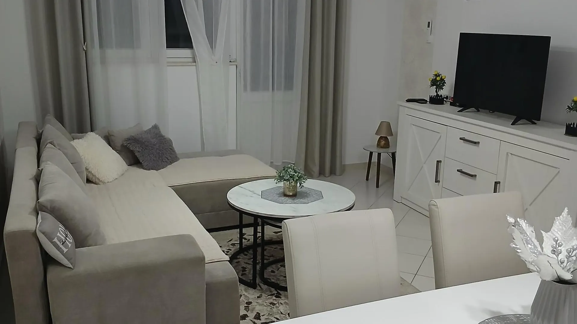 Apartman Pontis Okrug Gornji contacts